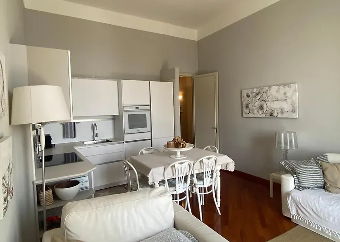 La Porte De France By Connexion マントン