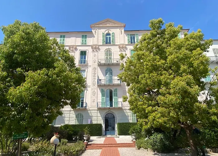 La Porte De France By Connexion マントン