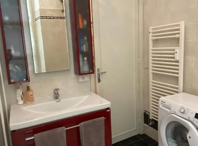 Apartment La Porte De France By Connexion *