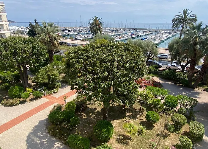 Apartment La Porte De France By Connexion Menton